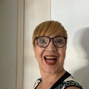 Meet your Posher, Luisa